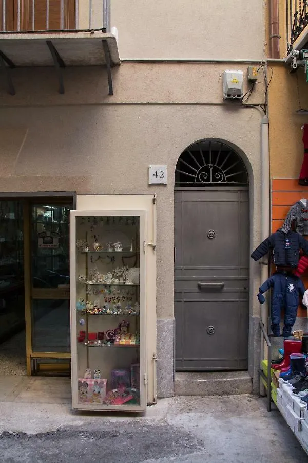 Casa Chicca Apartment Palermo